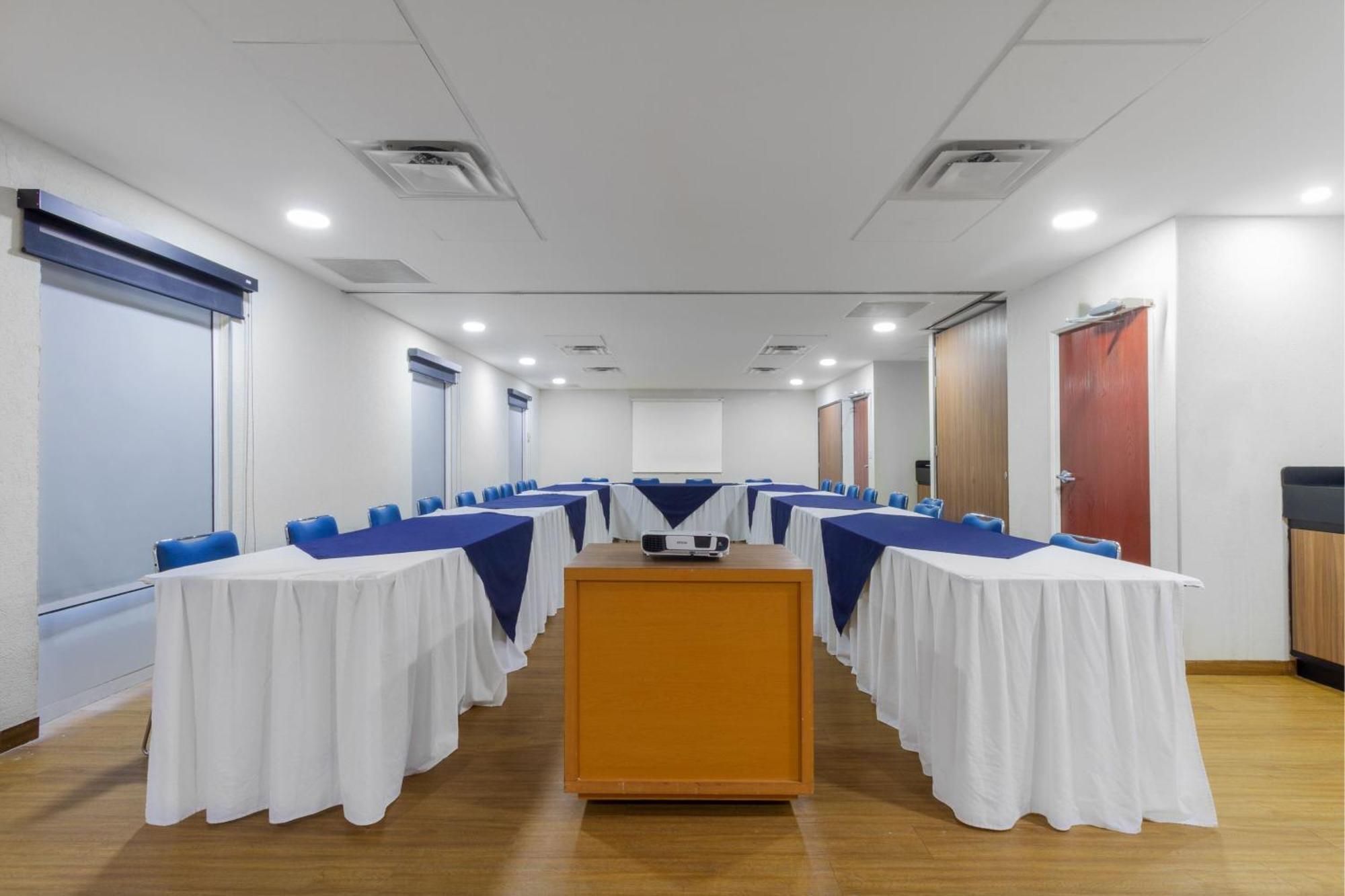 City Express By Marriott Tuxtla Gutierrez Exterior photo