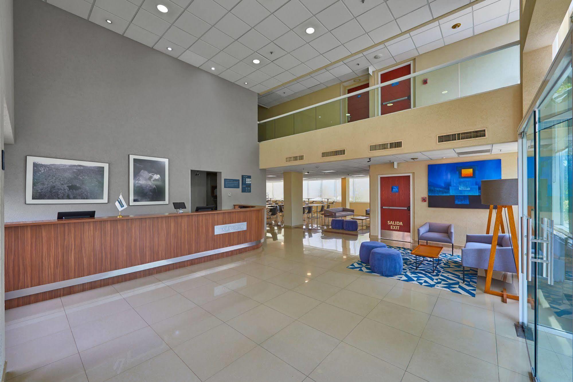 City Express By Marriott Tuxtla Gutierrez Exterior photo